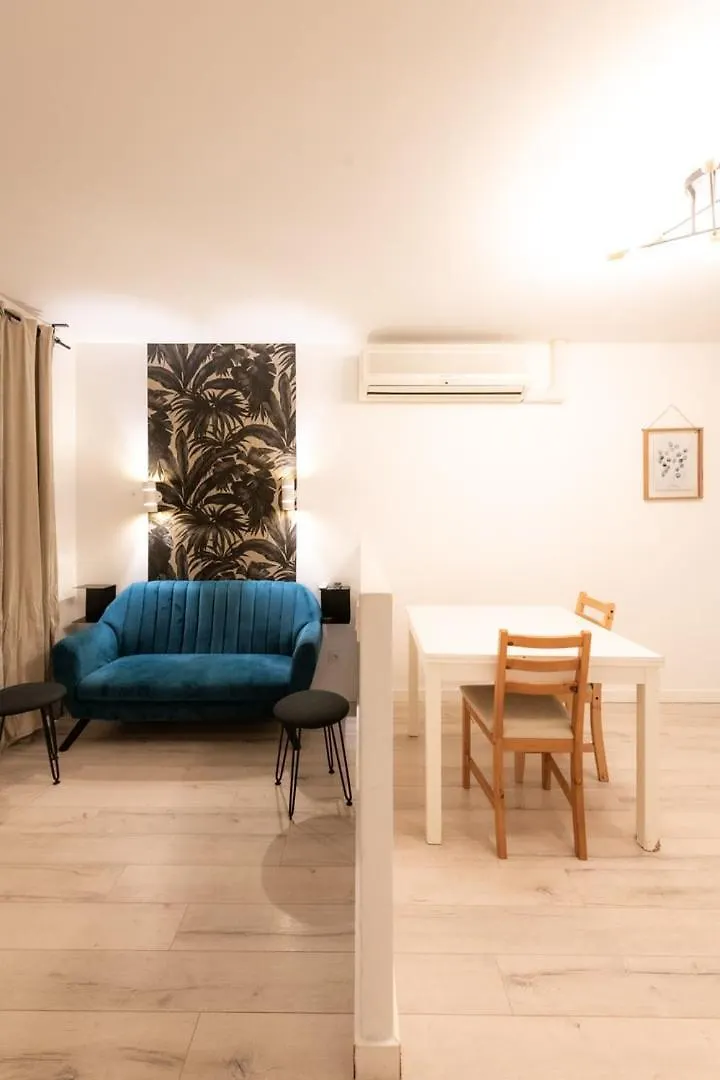 Appartement Central Lyon 3Eme 0*,